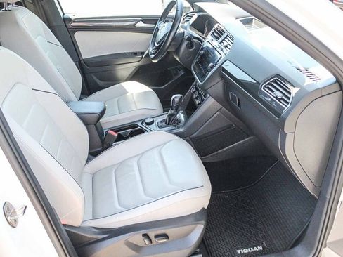 Used 2021 Volkswagen Tiguan SEL Premium R-Line AWD/4WD image 8