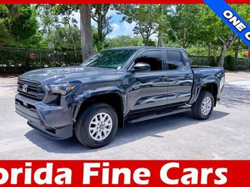 Used 2024 Toyota Tacoma SR RWD image 1