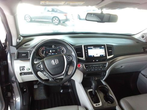 Used 2017 Honda Pilot EX-L image 7