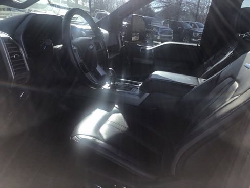 Used 2018 Ford F150 Platinum w/ Equipment Group 701A Luxury image 7