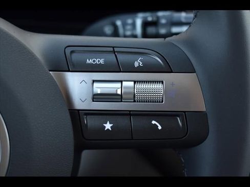 Certified 2025 Hyundai Kona SEL FWD image 22