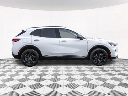 Used 2022 Buick Envision Essence w/ Sport Touring Package AWD/4WD image 13