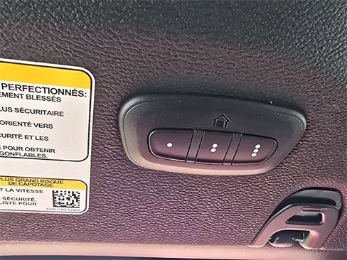 New 2025 Jeep Gladiator Sport image 13