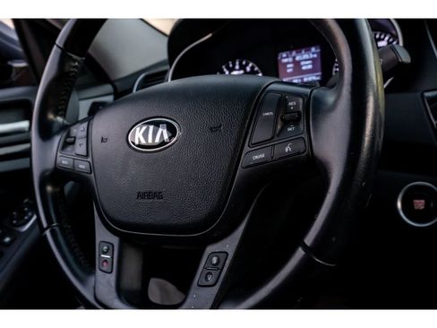 Used 2015 Kia Cadenza Premium image 27