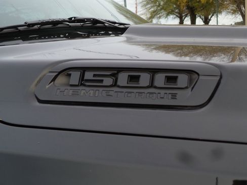 Used 2022 RAM 1500 Limited w/ Body Color Bumper Group image 19