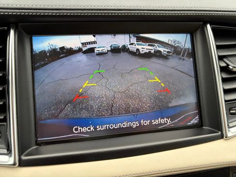 Used 2019 INFINITI QX50 Luxe w/ Cargo Package image 31