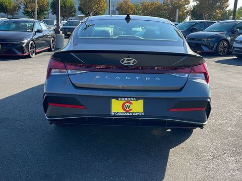 New 2026 Hyundai Elantra Sport image 9