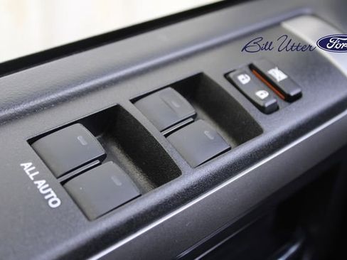 Used 2020 Toyota 4Runner SR5 image 21