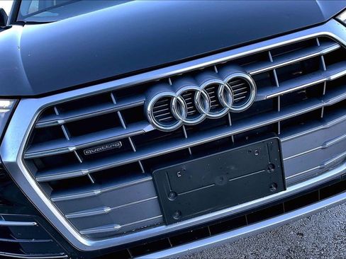 Used 2019 Audi Q5 2.0T Premium AWD/4WD image 32