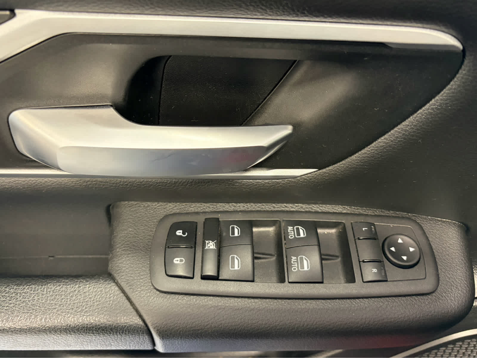 Used 2023 RAM 1500 Big Horn AWD/4WD image 24