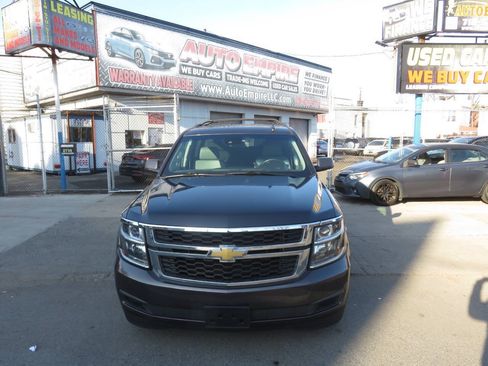 Used 2015 Chevrolet Suburban LT AWD/4WD image 6