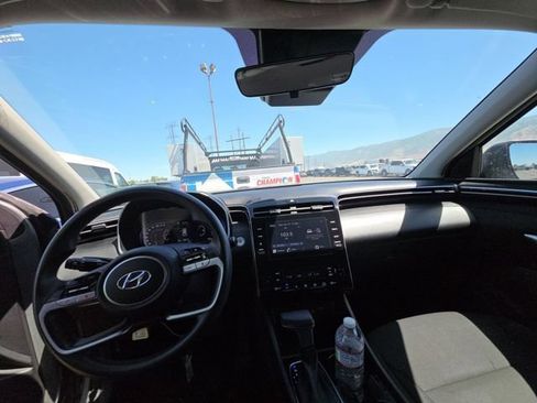 Used 2024 Hyundai Tucson SEL FWD image 8