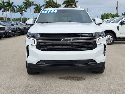 Used 2022 Chevrolet Tahoe RST w/ Luxury Package RWD image 2