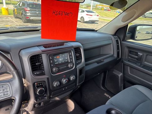 Used 2017 RAM 1500 Express AWD/4WD image 20