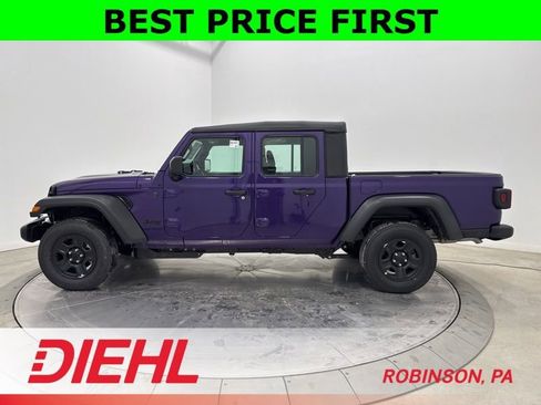 New 2026 Jeep Gladiator Sport image 4