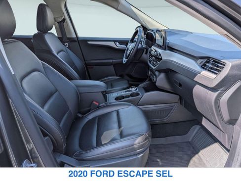 Used 2020 Ford Escape SEL AWD/4WD image 21