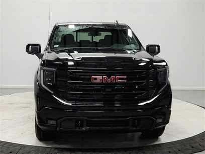 New 2026 GMC Sierra 1500 Elevation w/ Elevation Premium Package