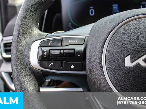 Used 2023 Kia Sportage LX AWD/4WD image 26