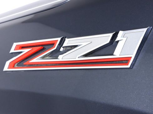 Used 2020 Chevrolet Silverado 1500 Custom Trail Boss image 38