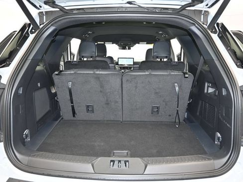 Certified 2026 Ford Explorer ST-Line w/ ST-Line Street Pack RWD image 10