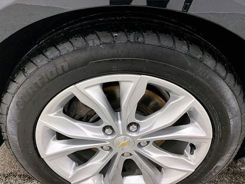 Used 2023 Chevrolet Malibu LT image 35