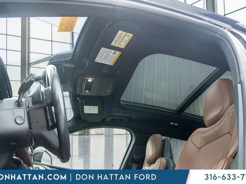 Used 2023 Lincoln Aviator Reserve w/ Equipment Group 201A AWD/4WD image 18