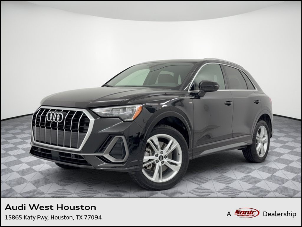 Used 2022 Audi Q3 2.0T Premium w/ Convenience Package AWD/4WD image 1