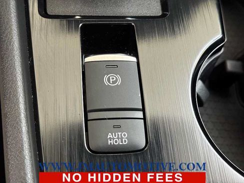 Used 2023 Nissan Rogue S AWD/4WD image 30