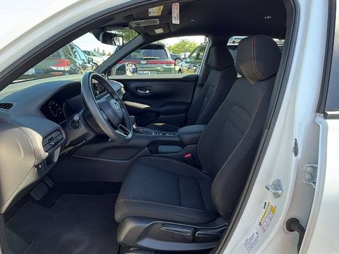 Used 2024 Honda HR-V Sport image 33