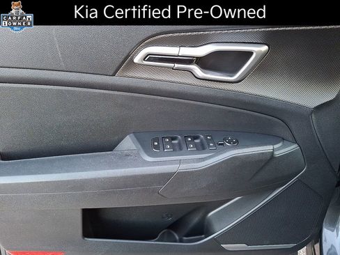 Certified 2023 Kia Sportage LX image 13