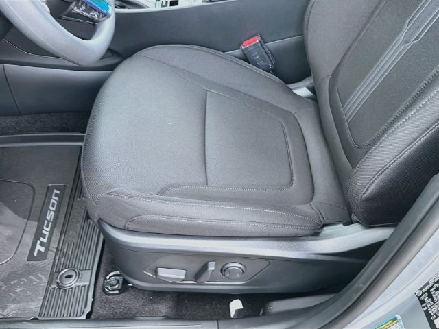 New 2026 Hyundai Tucson SEL FWD image 19