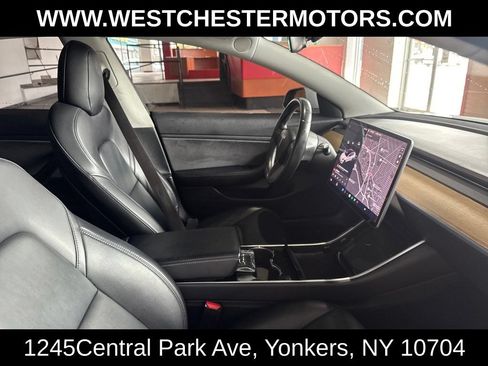 Used 2018 Tesla Model 3 Long Range RWD image 12