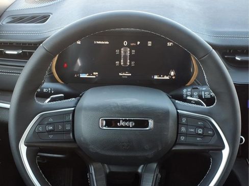 New 2026 Jeep Grand Cherokee Altitude AWD/4WD image 17