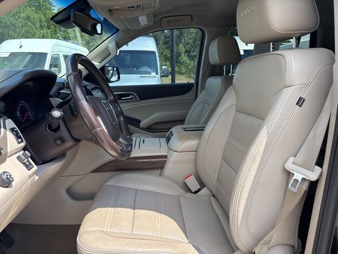 Used 2018 GMC Yukon Denali image 43