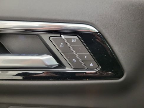 New 2026 Chevrolet Suburban RST w/ Comfort Package image 4