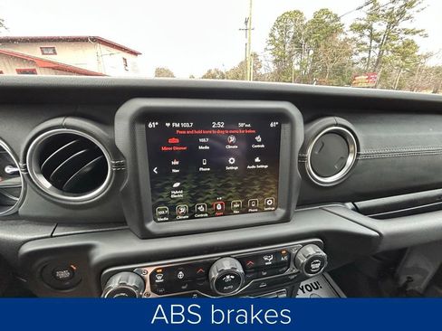 Used 2023 Jeep Wrangler Unlimited Sahara w/ Cold Weather Group image 38