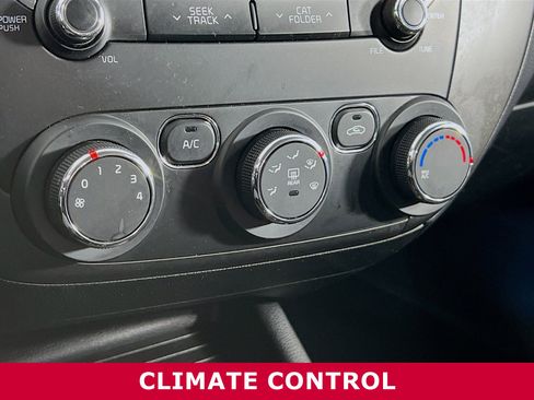 Used 2017 Kia Forte LX w/ LX Popular Package image 10