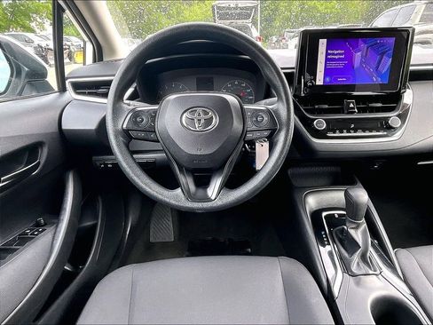 Certified 2024 Toyota Corolla LE FWD image 17