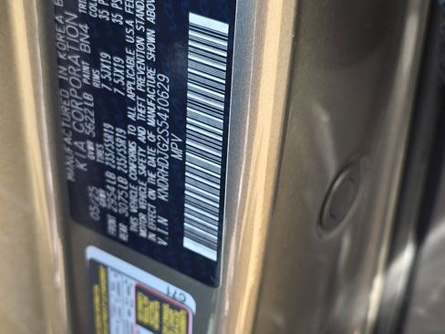 Used 2025 Kia Sorento EX image 24