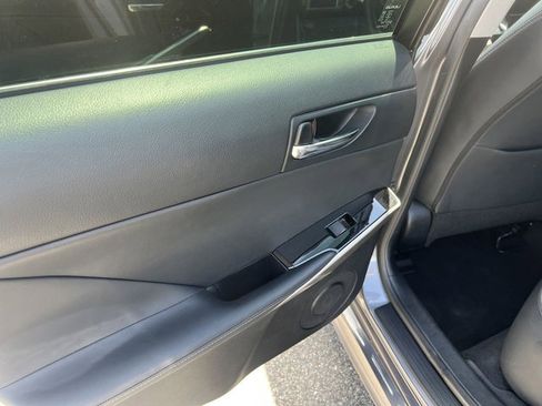 Used 2015 Lexus IS 250 image 27