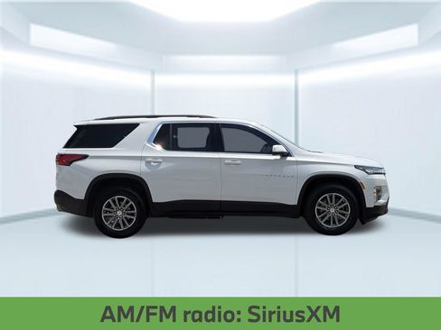 Used 2023 Chevrolet Traverse LT FWD image 9