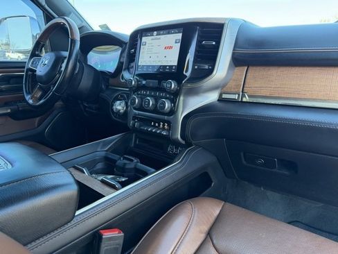 Used 2022 RAM 1500 Limited w/ Body Color Bumper Group image 10