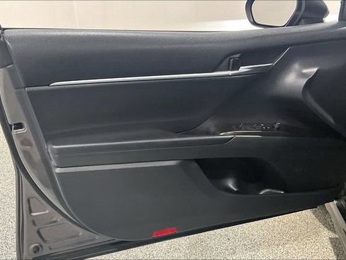 Used 2021 Toyota Camry SE AWD/4WD image 24