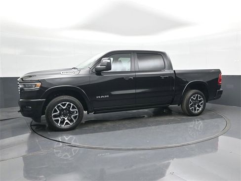 Used 2025 RAM 1500 Laramie image 9