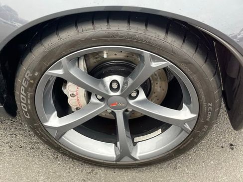 Used 2012 Chevrolet Corvette Grand Sport w/ 2LT Preferred Equipment Group image 7