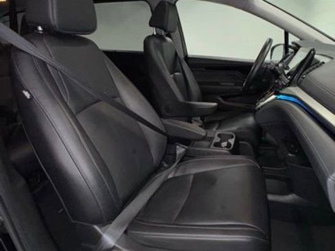 Used 2022 Honda Odyssey Touring image 21