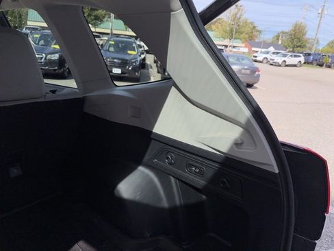 Used 2023 Subaru Forester Limited image 29