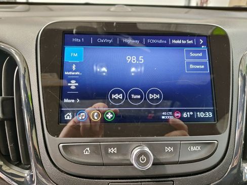 Used 2024 Chevrolet Equinox RS image 19