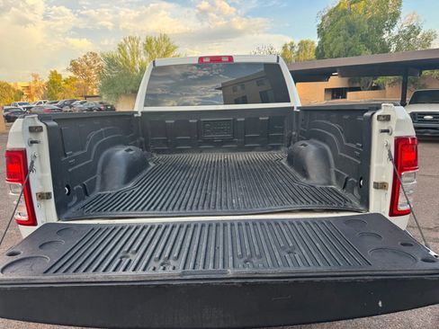 Used 2021 RAM 2500 Big Horn image 25