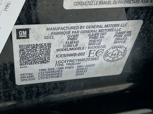 Used 2021 Chevrolet Silverado 2500 High Country image 34